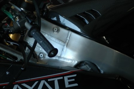 Nέο πλαίσιο και για την Kawasaki, παρά το ότι φεύγει από τους αγώνες!